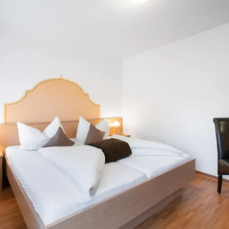 Rosa-10 By Interhome *