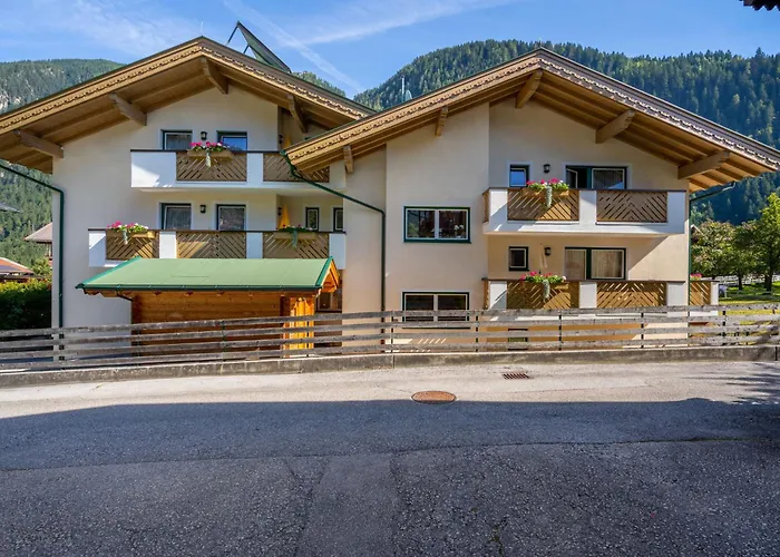 Rosa-10 By Interhome Appartement Mayrhofen