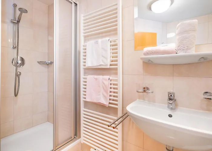 Apartment Rosa-10 By Interhome